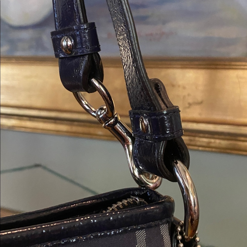 COACH Moto Optic Metallic Chain Signature Jaquard Shoulder Bag F19820 - Picture 15 of 16